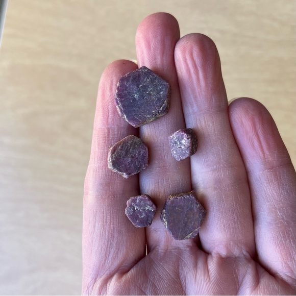 Rubies Raw Hexagonal Corundum Form Set Of 5 - Picture 6 of 12
